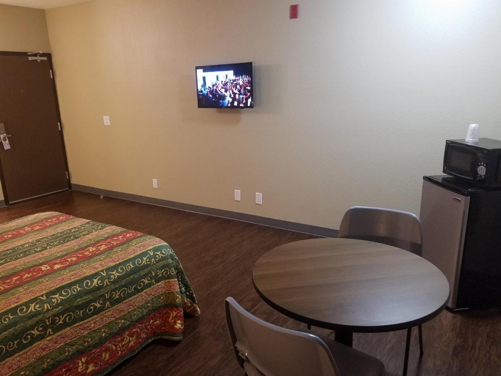 Travel Time Motel Main image